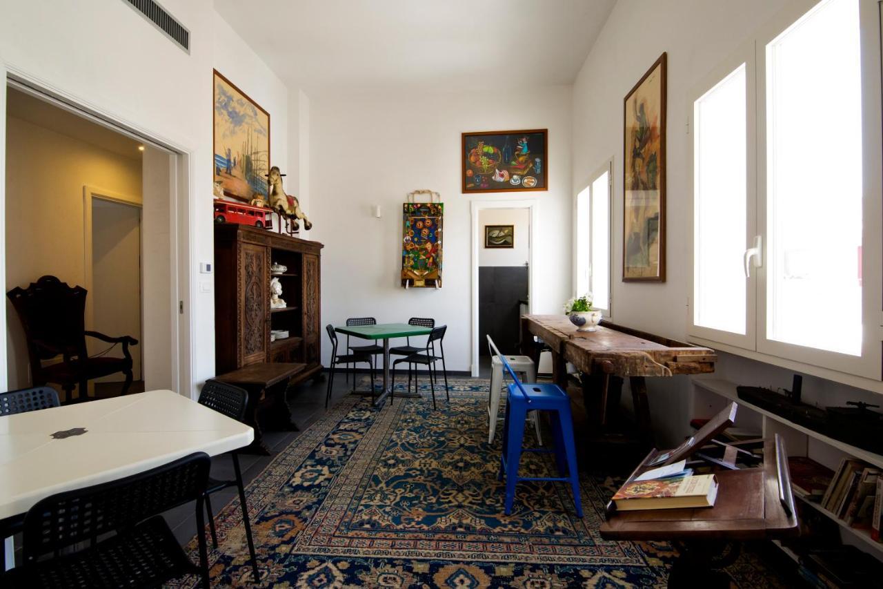 Bric A Brac Eclectic Rooms Uggiano La Chiesa Exterior photo